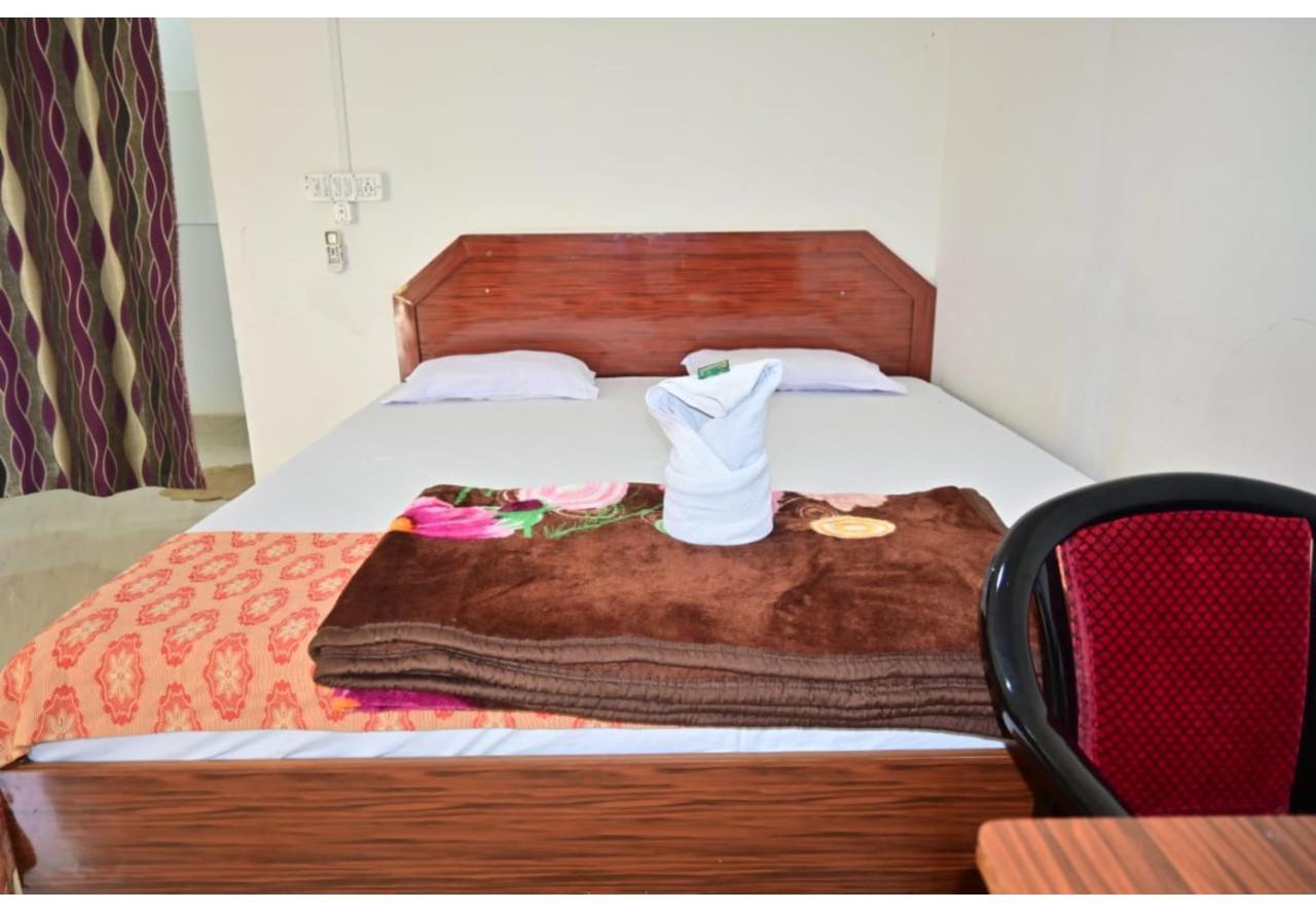 Moon Shine Garden Resort Lakshmanpur Exterior foto