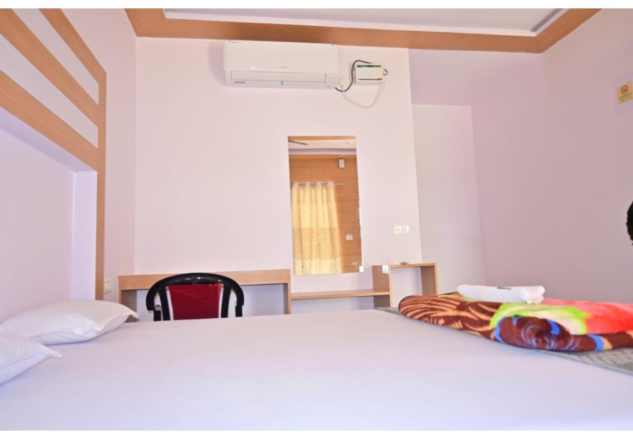 Moon Shine Garden Resort Lakshmanpur Exterior foto